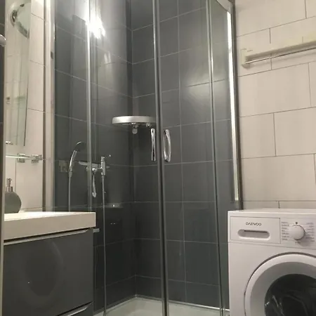 T2 Classe Meuble 3 Etoiles Vue Sur *