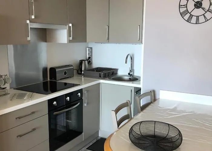 Appartement T2 Classé Meublé 3 étoiles Vue Sur *
